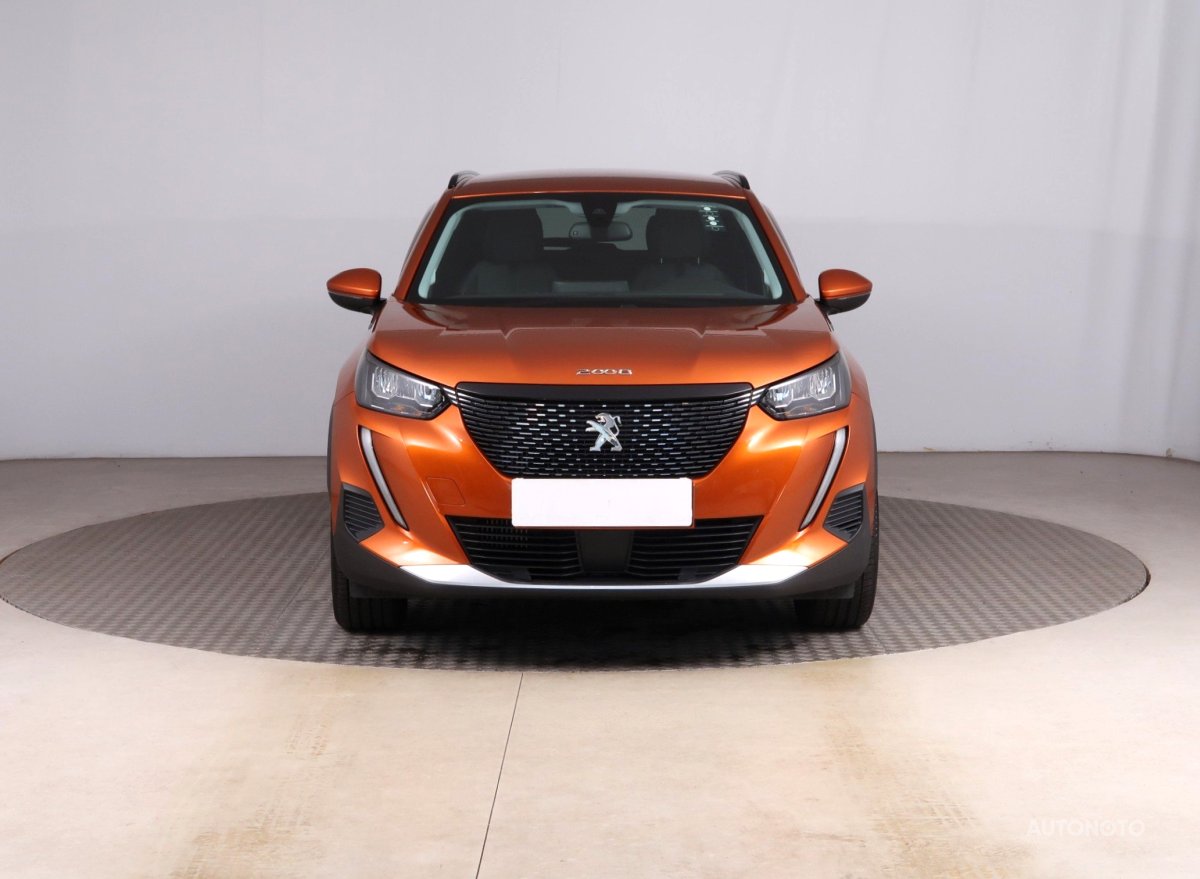 Peugeot 2008, 2021 - pohled č. 2
