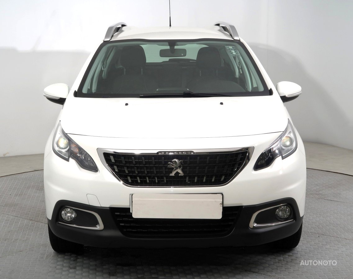 Peugeot 2008, 2018 - pohled č. 2