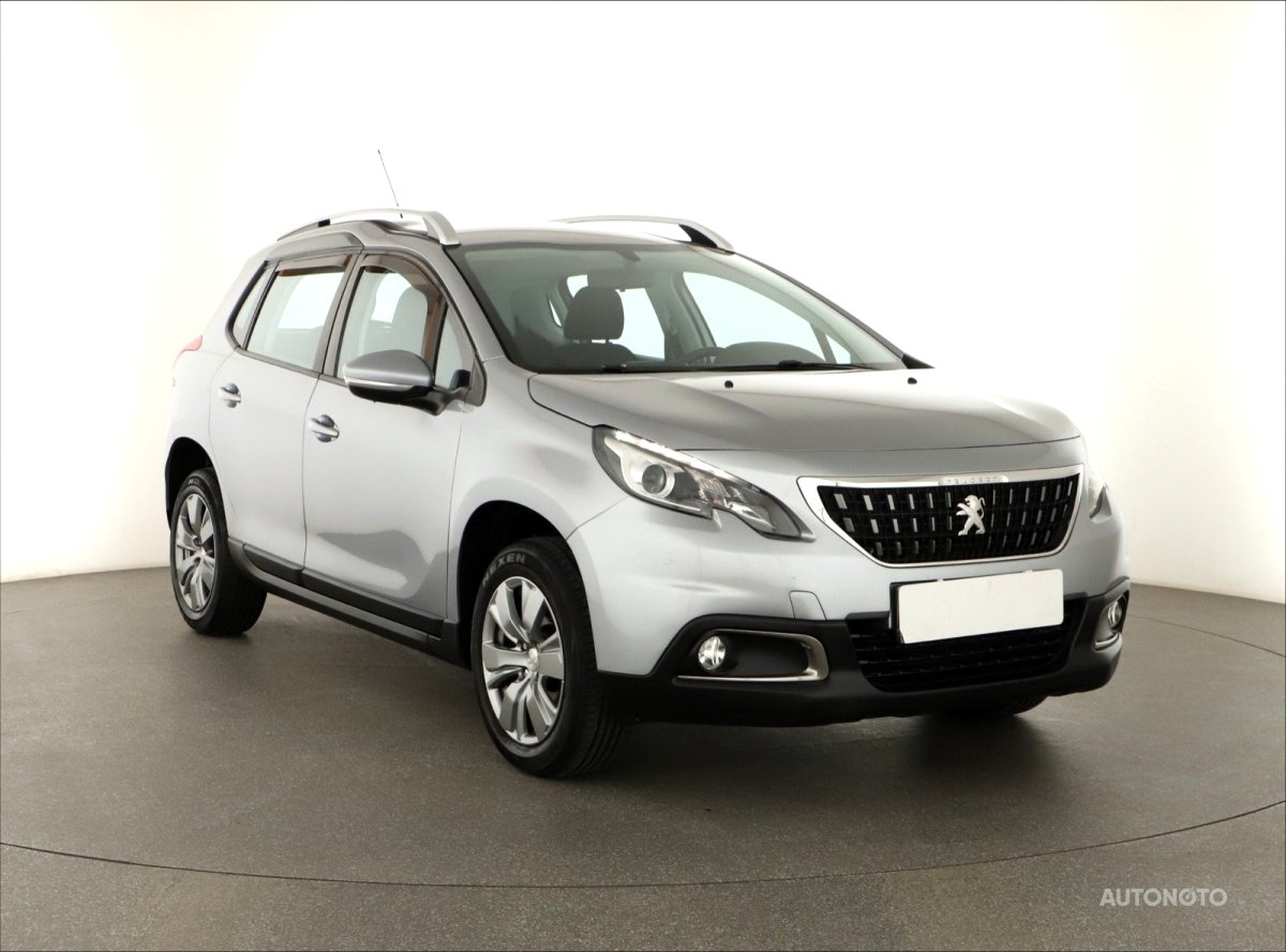 Peugeot 2008, 2017 - celkový pohled