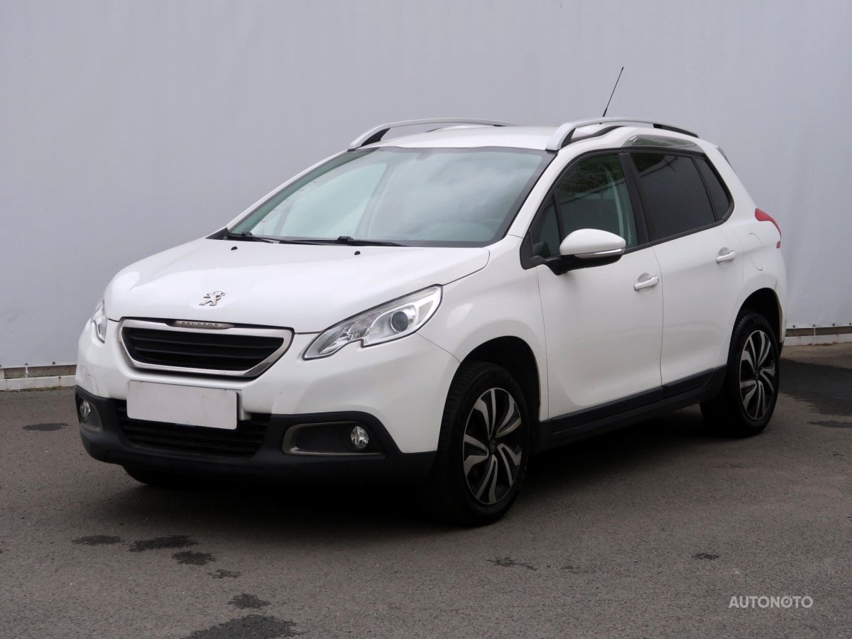 Peugeot 2008, 2016 - pohled č. 3