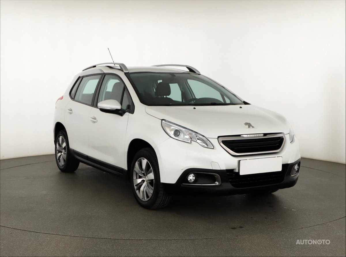 Peugeot 2008, 2015 - celkový pohled