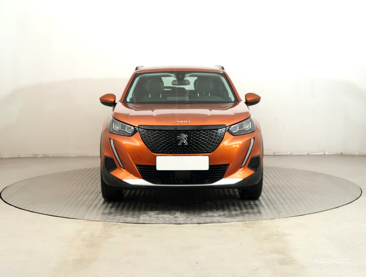 Peugeot 2008, 2020 - pohled č. 2