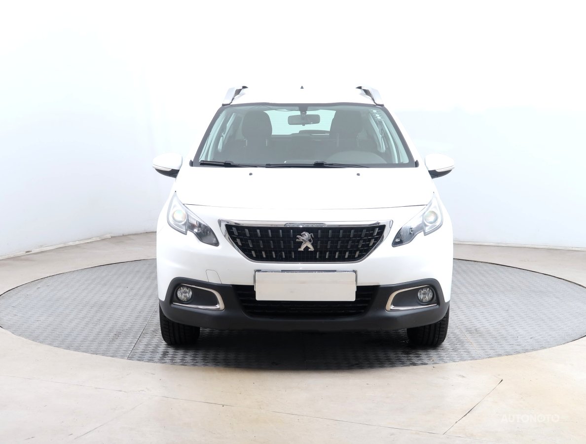 Peugeot 2008, 2019 - pohled č. 2