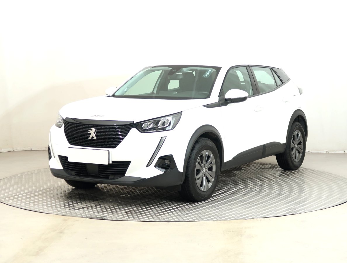 Peugeot 2008, 2021 - pohled č. 3