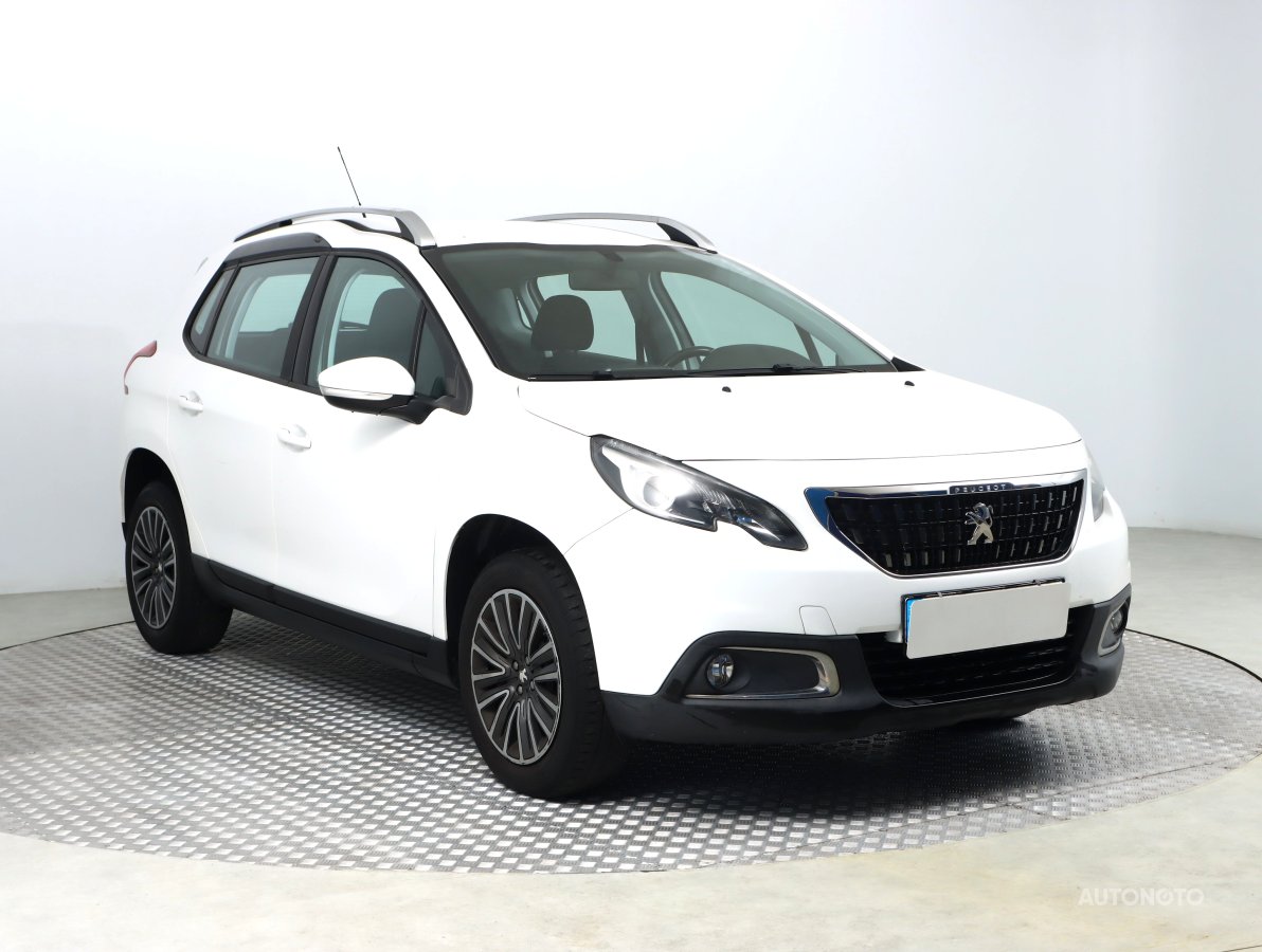 Peugeot 2008, 2017 - celkový pohled