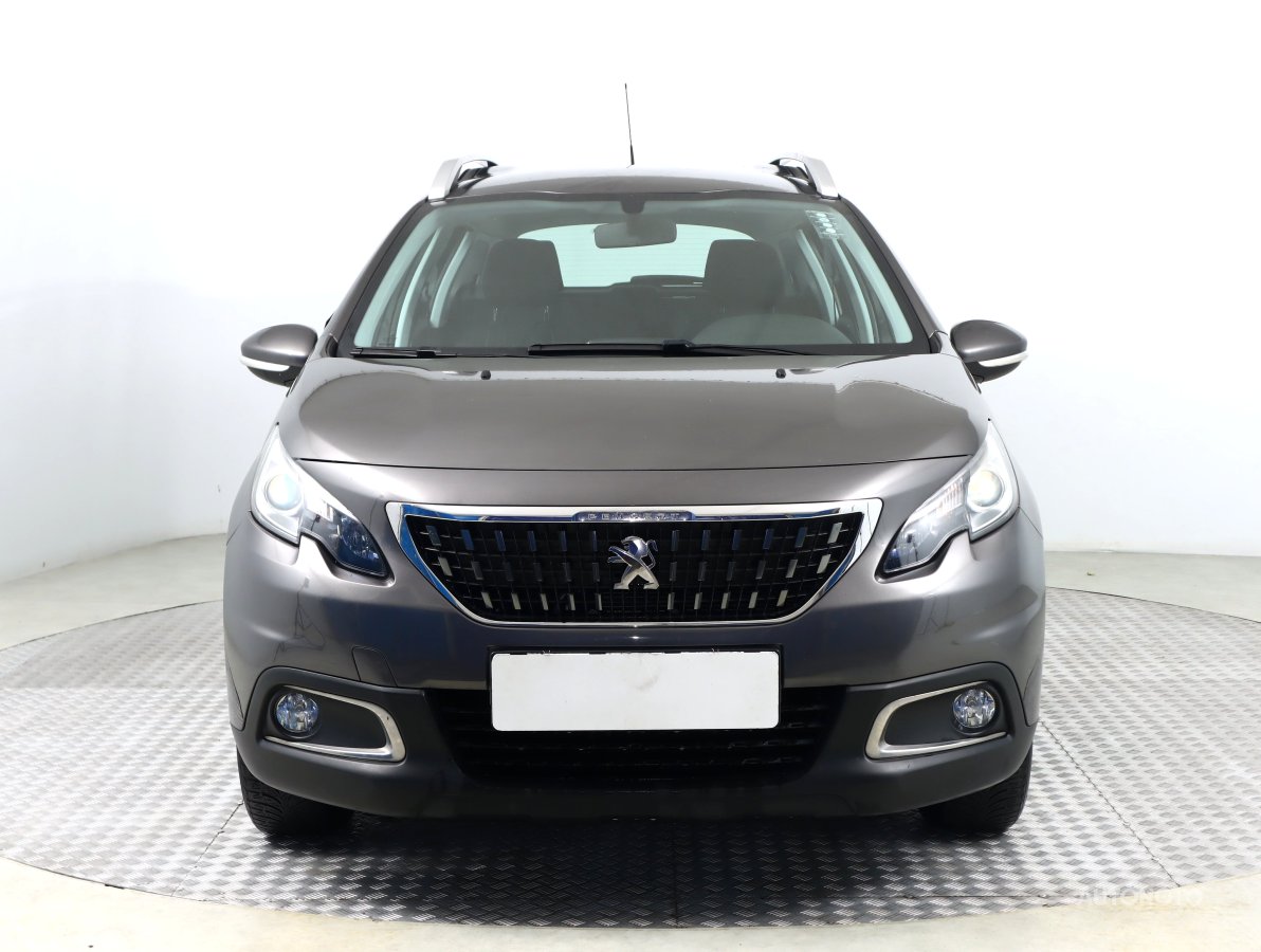 Peugeot 2008, 2018 - pohled č. 2