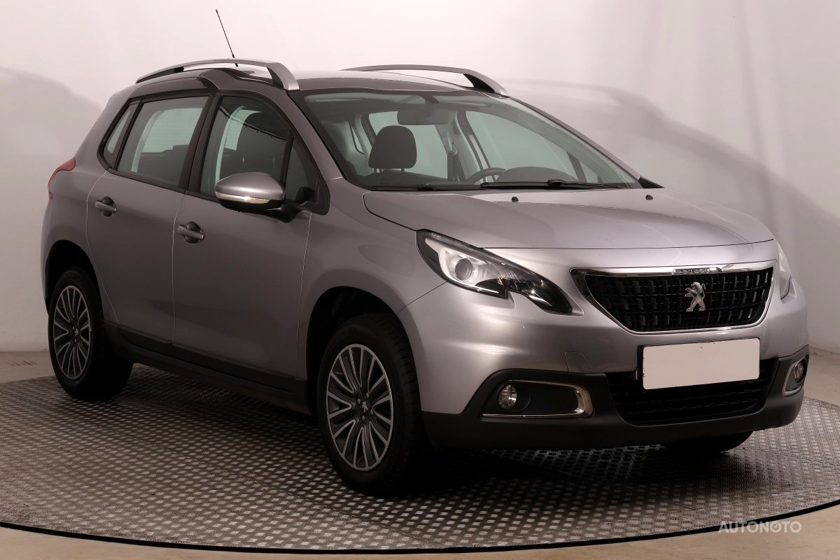 Peugeot 2008, 2017 - celkový pohled