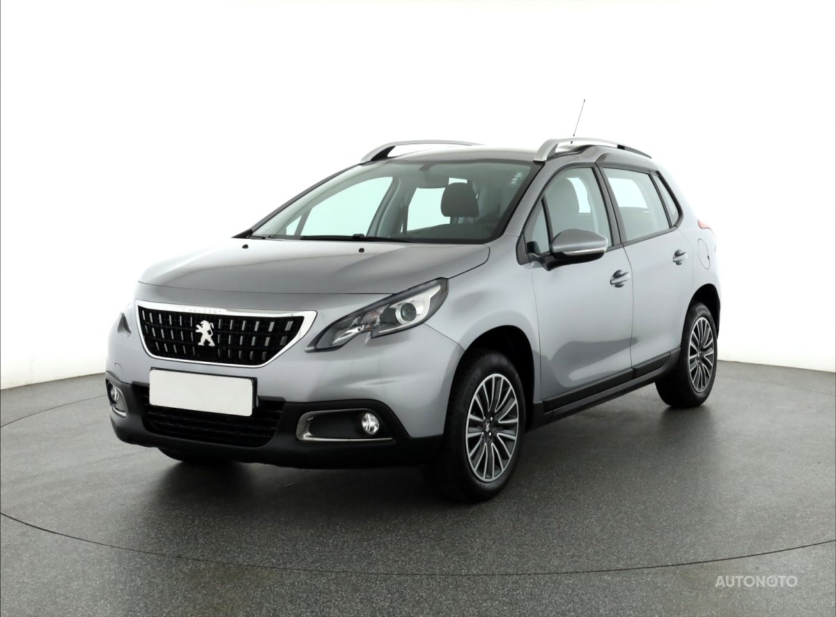 Peugeot 2008, 2018 - pohled č. 3