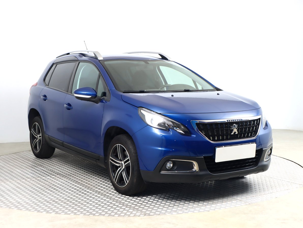 Peugeot 2008, 2019 - celkový pohled