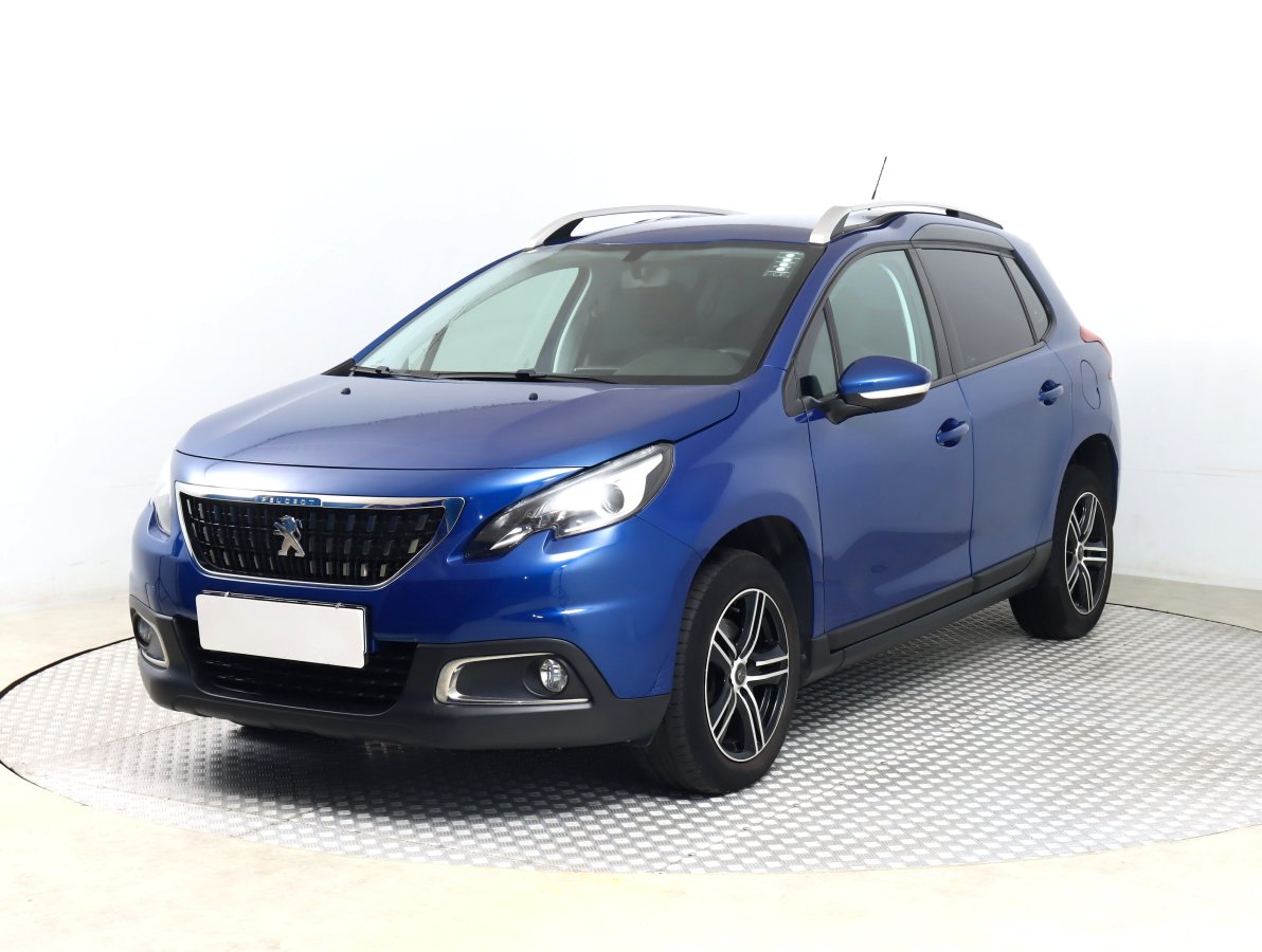 Peugeot 2008, 2019 - pohled č. 3