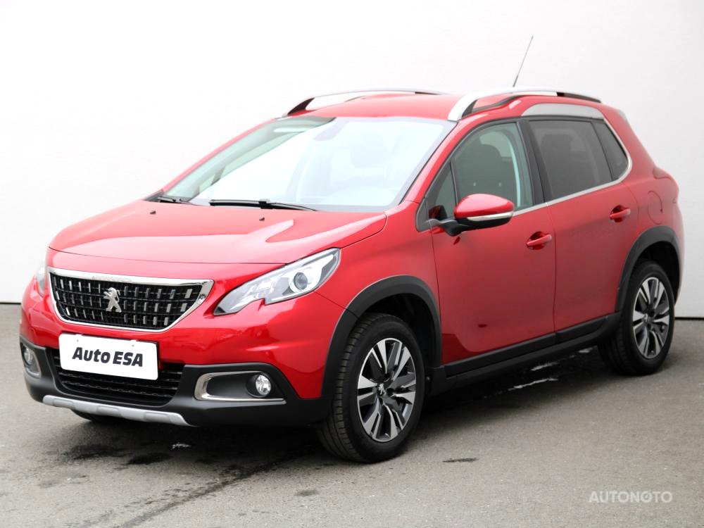 Peugeot 2008, 2019 - pohled č. 3