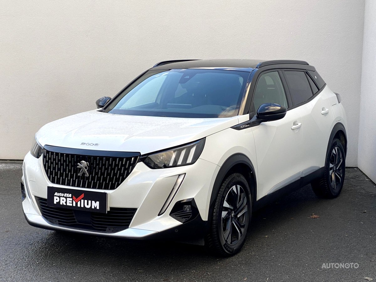 Peugeot 2008, 2020 - pohled č. 3