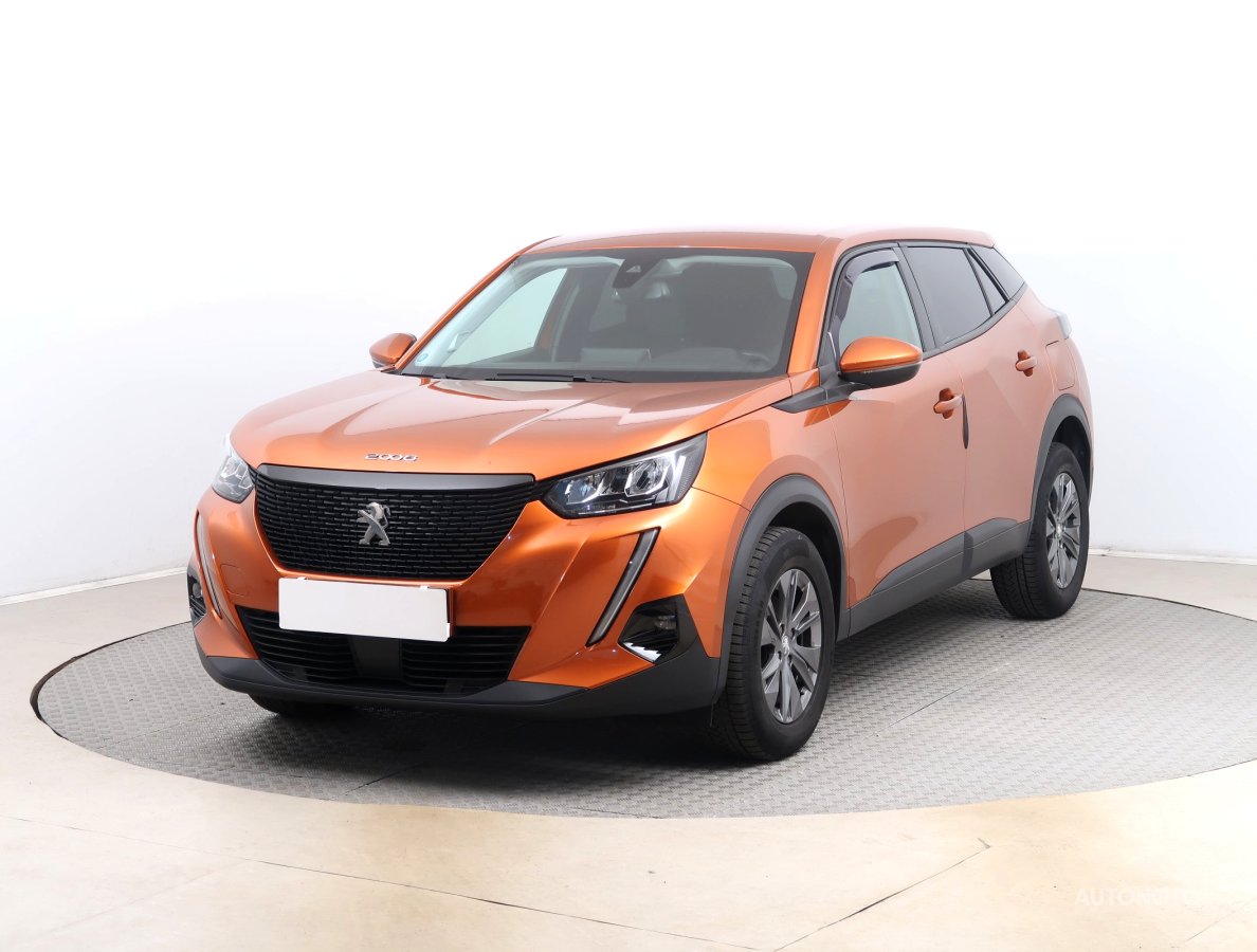 Peugeot 2008, 2021 - pohled č. 3