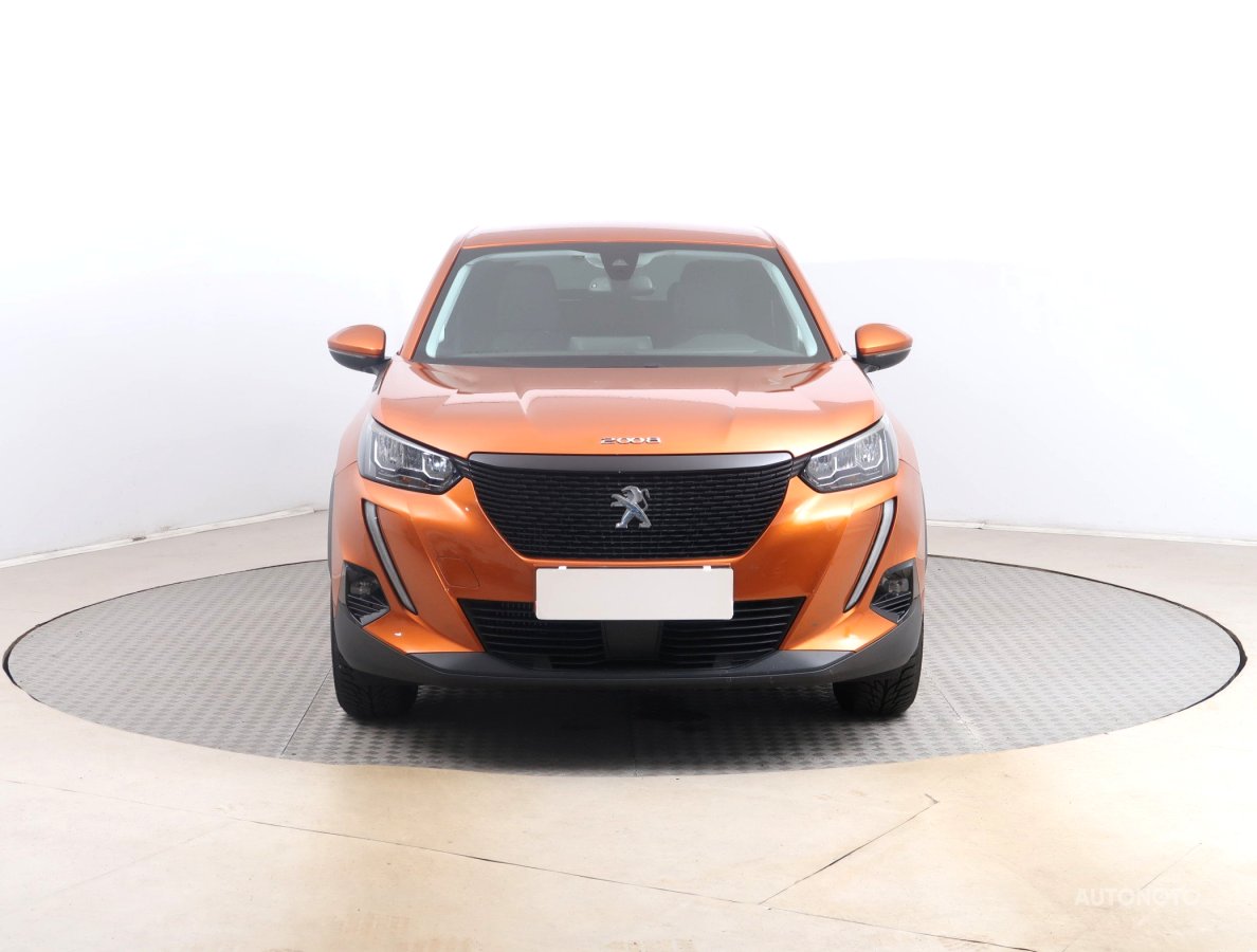 Peugeot 2008, 2020 - pohled č. 2