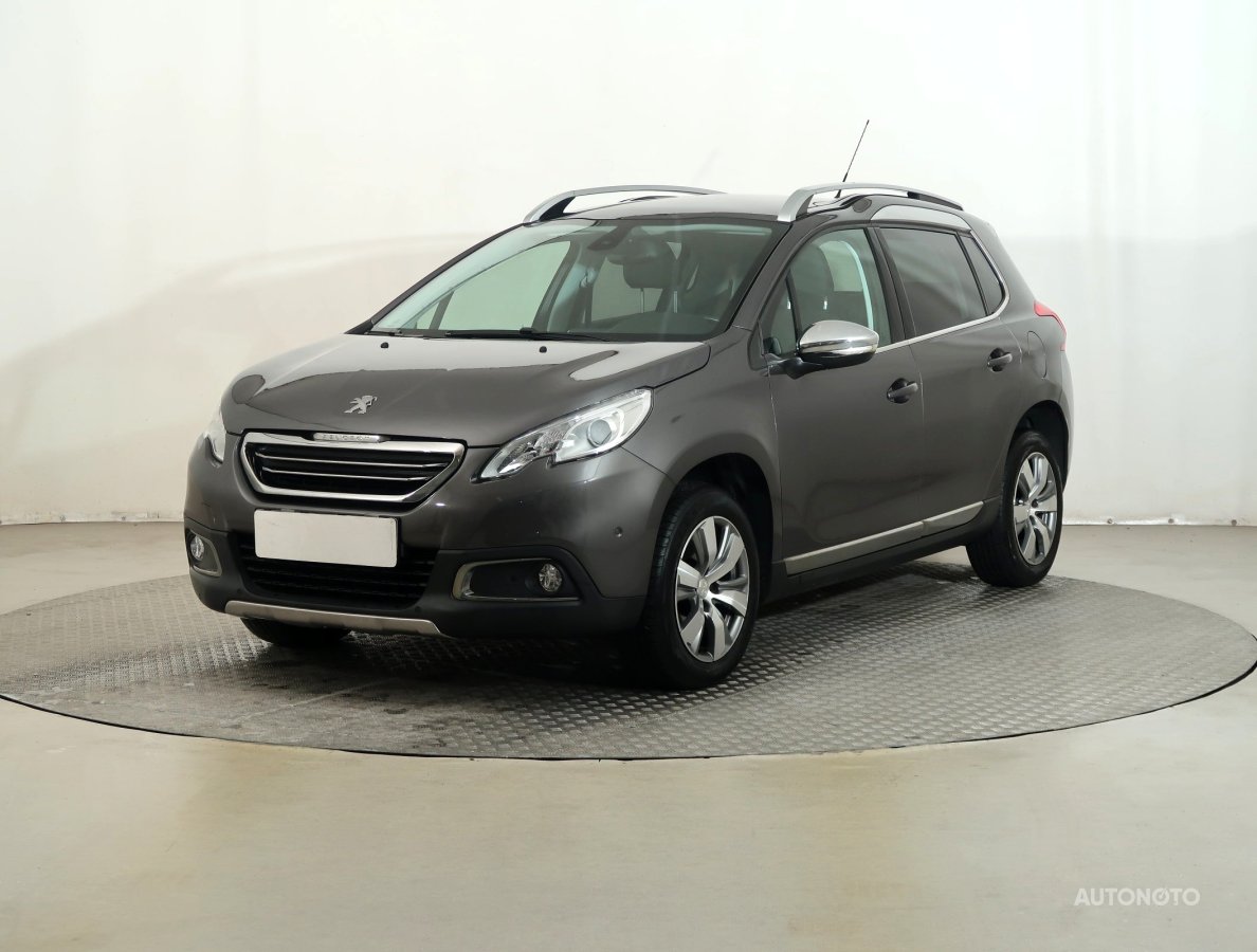Peugeot 2008, 2016 - pohled č. 3