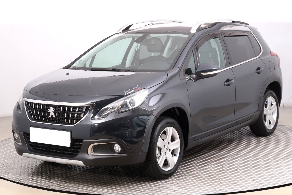 Peugeot 2008, 2018 - pohled č. 3