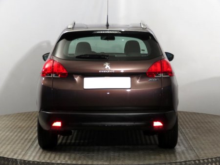 Peugeot 2008, 2014 - pohled č. 6