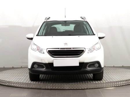 Peugeot 2008, 2015 - pohled č. 2