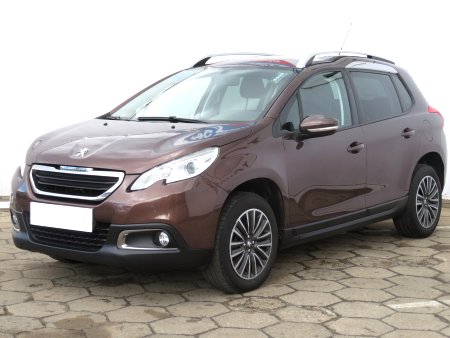 Peugeot 2008, 2014 - pohled č. 3