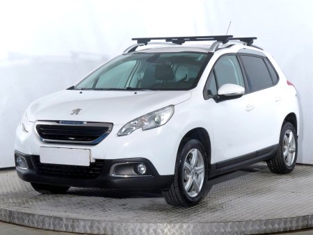Peugeot 2008, 2015 - pohled č. 3