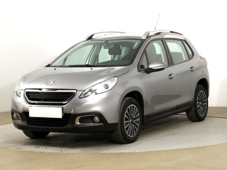 Peugeot 2008, 2014 - pohled č. 3