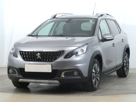 Peugeot 2008, 2019 - pohled č. 3