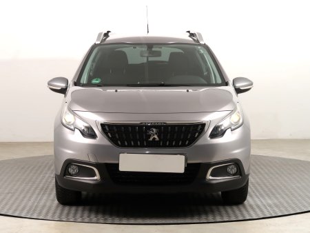Peugeot 2008, 2018 - pohled č. 2