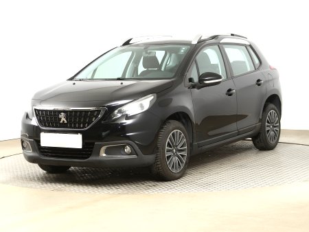 Peugeot 2008, 2017 - pohled č. 3