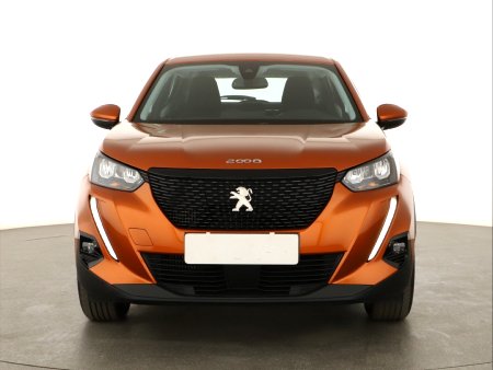 Peugeot 2008, 2021 - pohled č. 2