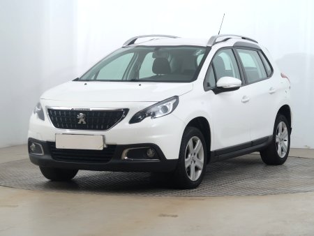 Peugeot 2008, 2018 - pohled č. 3
