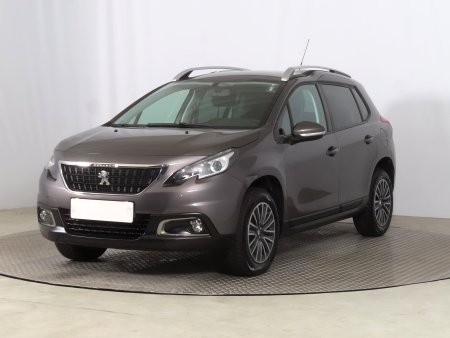 Peugeot 2008, 2018 - pohled č. 3