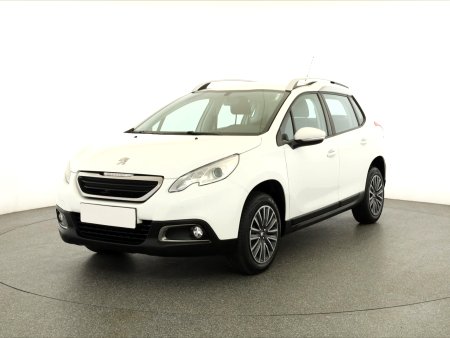 Peugeot 2008, 2015 - pohled č. 3