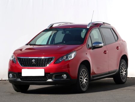 Peugeot 2008, 2017 - pohled č. 3