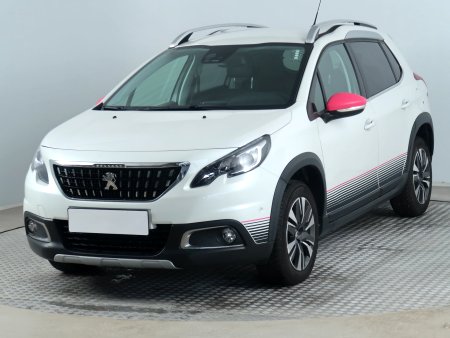 Peugeot 2008, 2017 - pohled č. 3