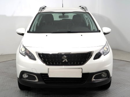 Peugeot 2008, 2018 - pohled č. 2