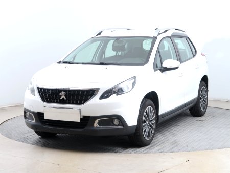 Peugeot 2008, 2019 - pohled č. 3