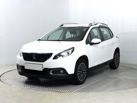 Peugeot 2008, 2019 - pohled č. 3