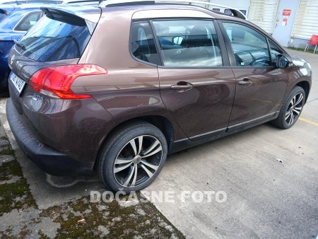 Peugeot 2008, 2014 - pohled č. 2