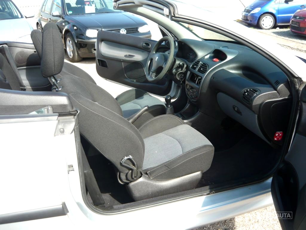 Peugeot 206 CC, 2002 - pohled č. 13