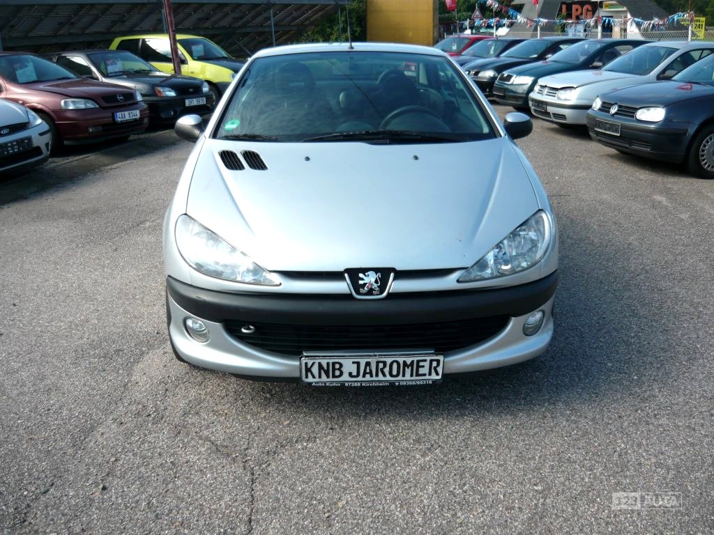 Peugeot 206 CC, 2002 - pohled č. 2