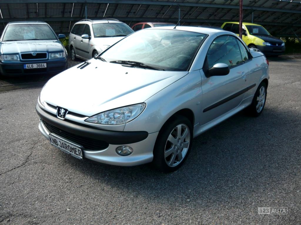 Peugeot 206 CC, 2002 - pohled č. 3