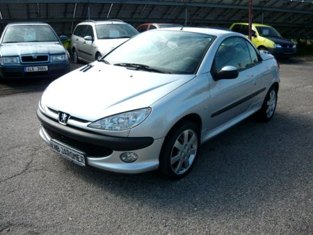 Peugeot 206 CC, 2002 - pohled č. 3