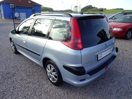 Peugeot 206 SW 1,4i,abs,klima,, 2003 - pohled č. 7