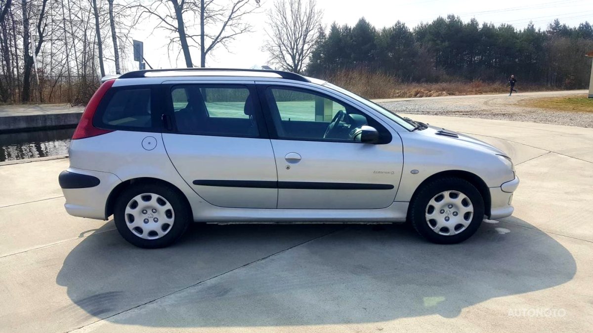 Peugeot 206 SW 2.0.HDI 66KW., 2004 - pohled č. 6