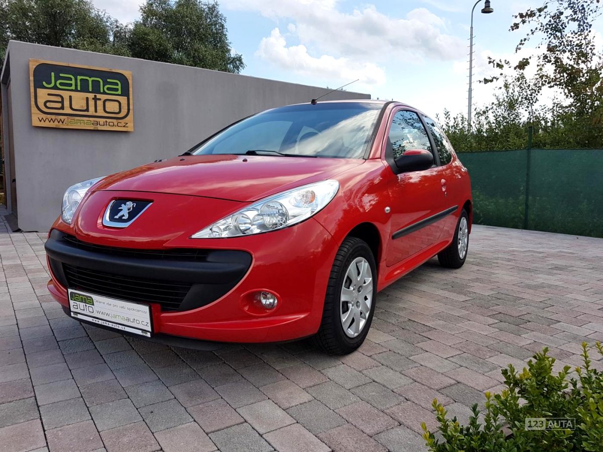 Peugeot 206, 2010 - pohled č. 2
