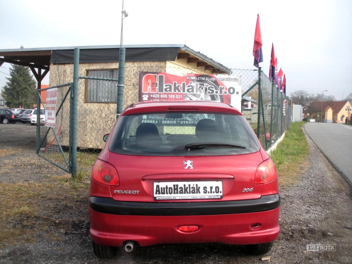 Peugeot 206, 2004 - pohled č. 7