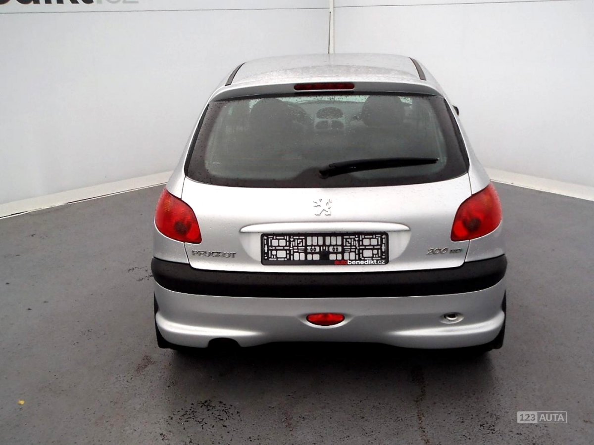 Peugeot 206, 2008 - pohled č. 5