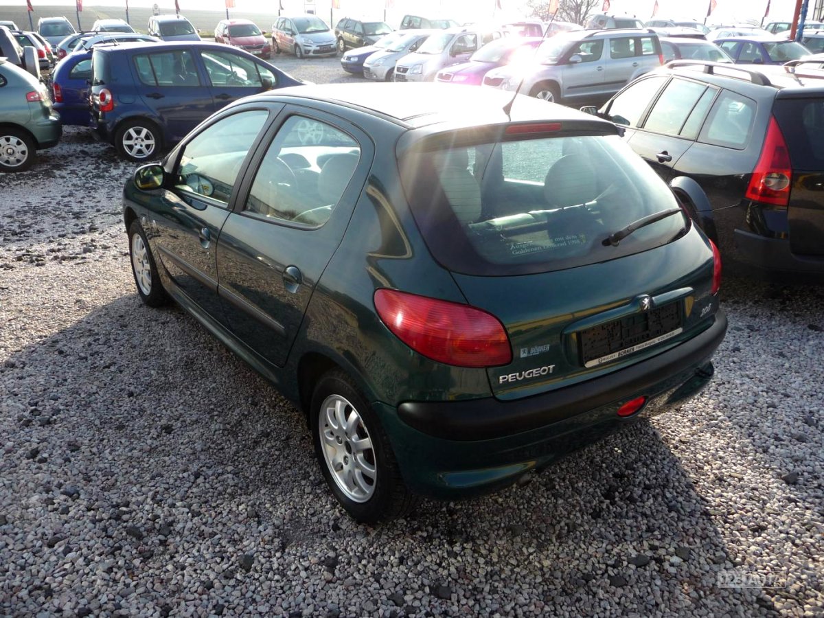 Peugeot 206, 1999 - pohled č. 5