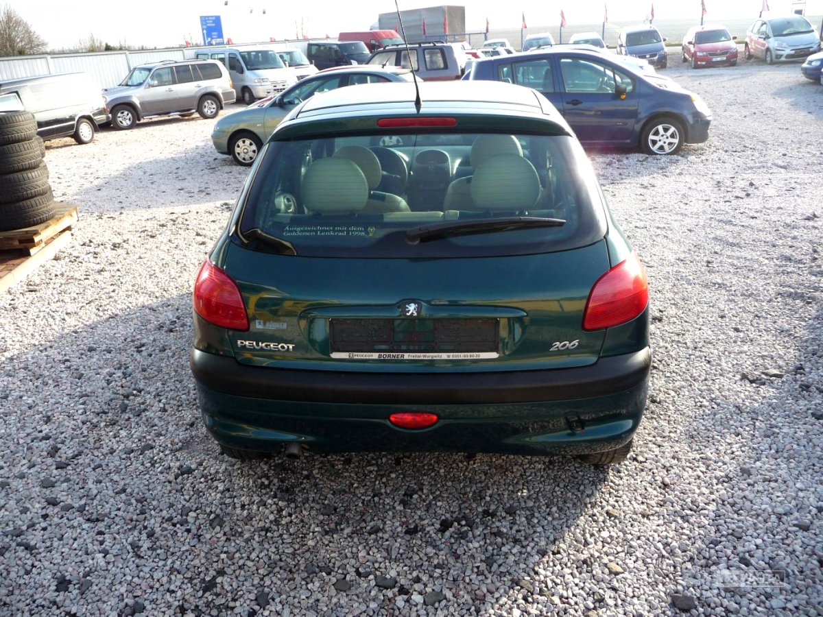 Peugeot 206, 1999 - pohled č. 6