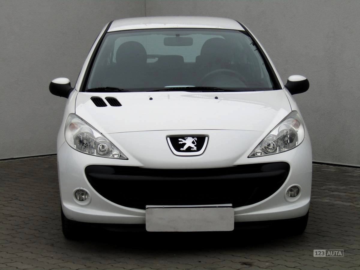 Peugeot 206, 2011 - pohled č. 2